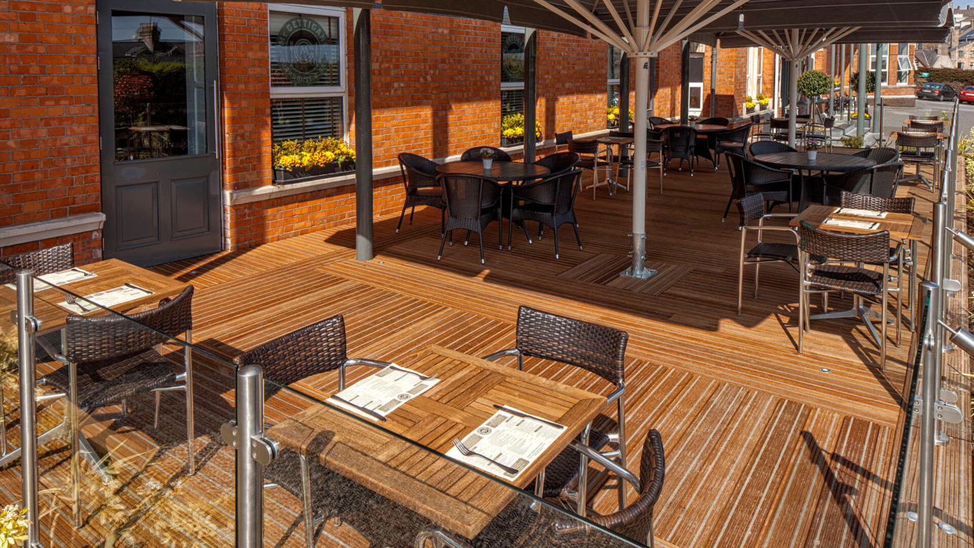 ambassador-deck-area-01