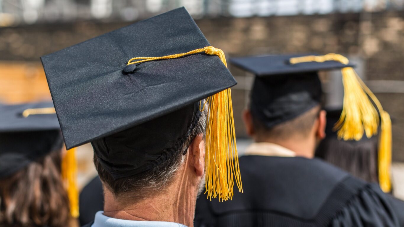 grad-student-wearing-cap